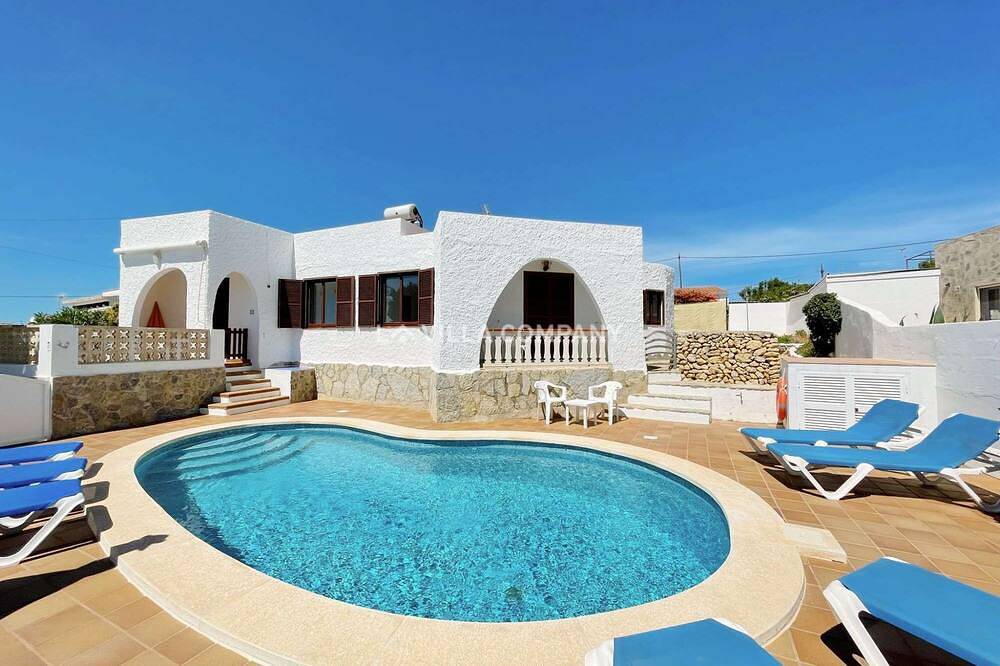 Villa Tradicional con Piscina Privada, Ac y Wifi in Cala en Porter, Municipio de Alaior