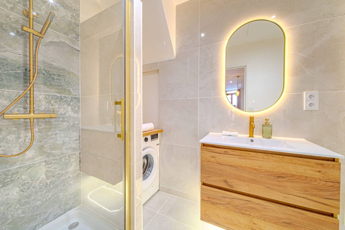 Apartamento entero, La Loge du Th    tre in Béziers, Côte d'Améthyste