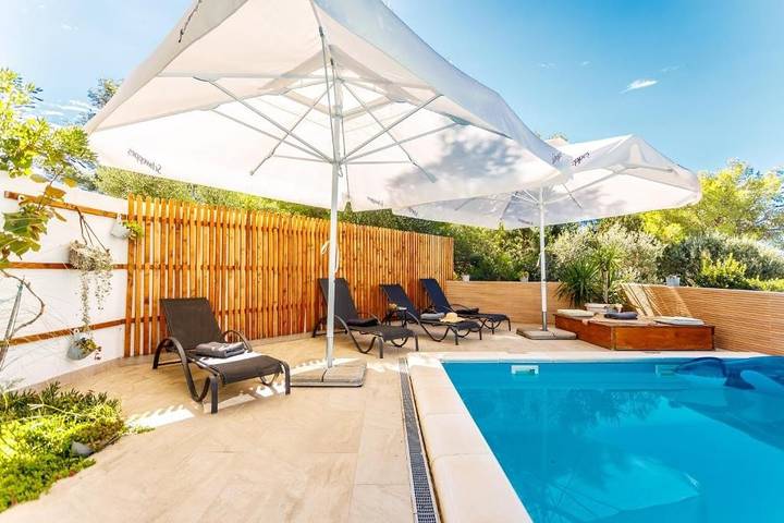 4-Zimmer-Haus mit Terrasse und Meerblick Milna, Brac in Milna, Brac