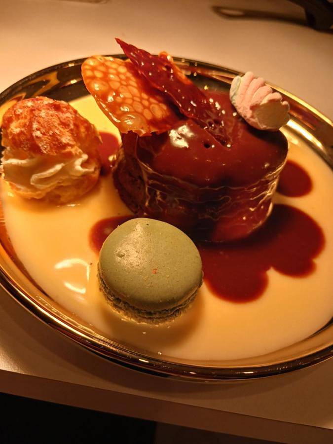 Appart’hôtel pour 2 personnes, avec terrasse ainsi que sauna et jacuzzi dans le Cher - 4