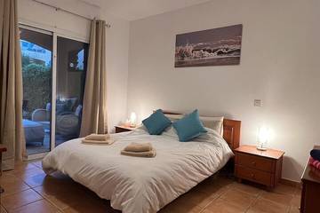 Apartment for 6 People in Paphos, South Cyprus, Photo 3