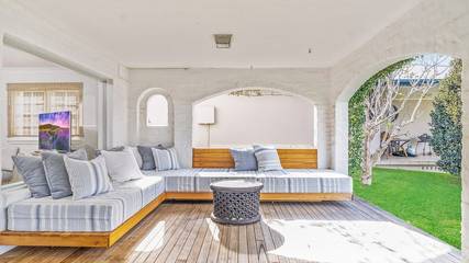 Holiday Home for 13 People in Hyams Beach, Jervis Bay, Photo 3