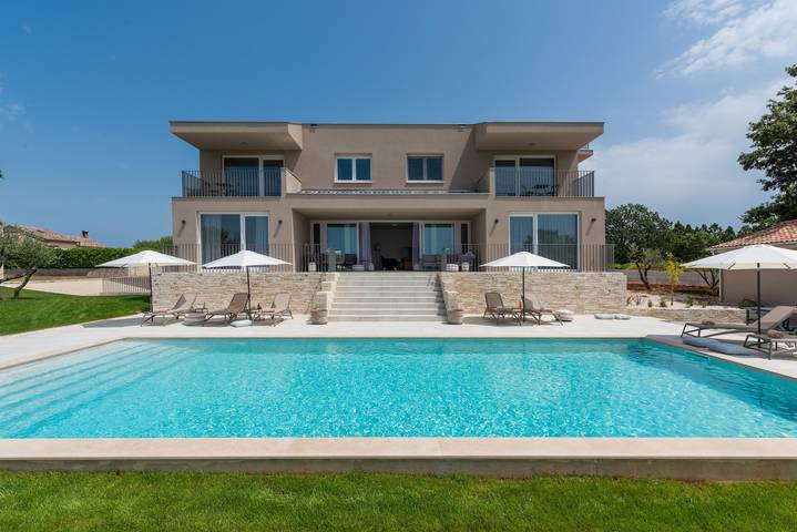 Villa pour 11 personnes, avec piscine à Kanfanar - 2