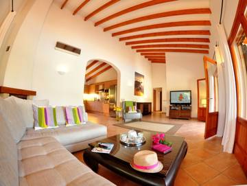 Villa Vista Verde in Sa Pobla in Crestatx, Sa Pobla für 6 