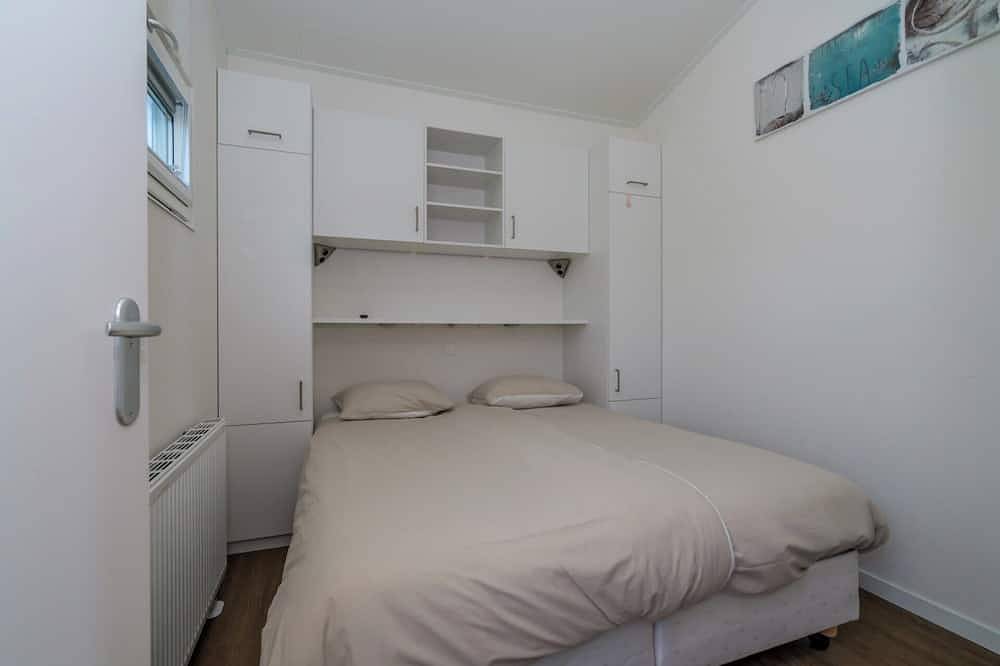 Chalet mit herrlichem Garten - und Loungeset - am Rande des Parks. in Burgh-Haamstede, Zeeuwse Kust