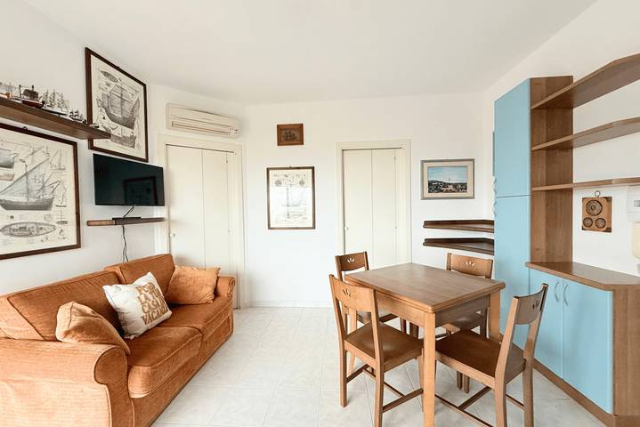 Appartement entier, Se240 - Senigallia, sea front apartment with parking space in Bagni 11 Giovanni e Olga, Senigallia (Commune)
