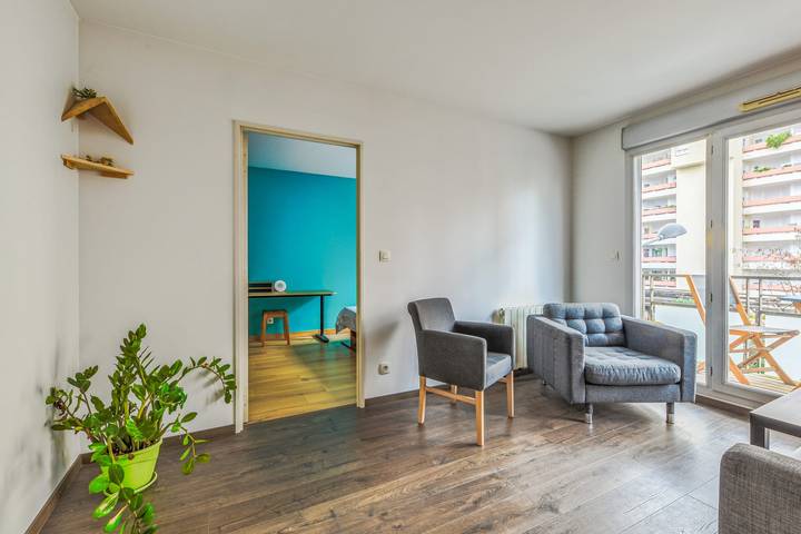 Gîte pour 3 personnes, avec balcon, animaux acceptés à Villeurbanne - 4