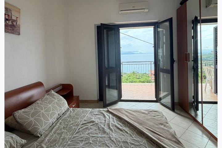 Apartamento para 6 personas, con Vistas al mar y Balcón en Calabria