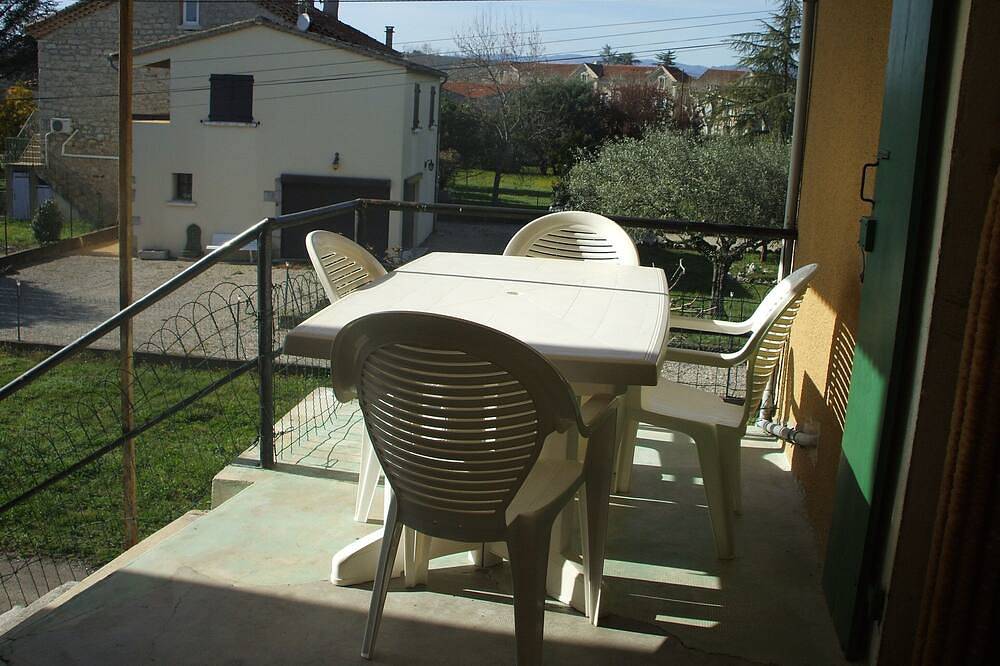 Vacation rentals Ruoms in Ruoms, Ardèche