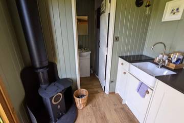 Glamping for 2 People in Isle of Anglesey, North-Wales, Photo 2