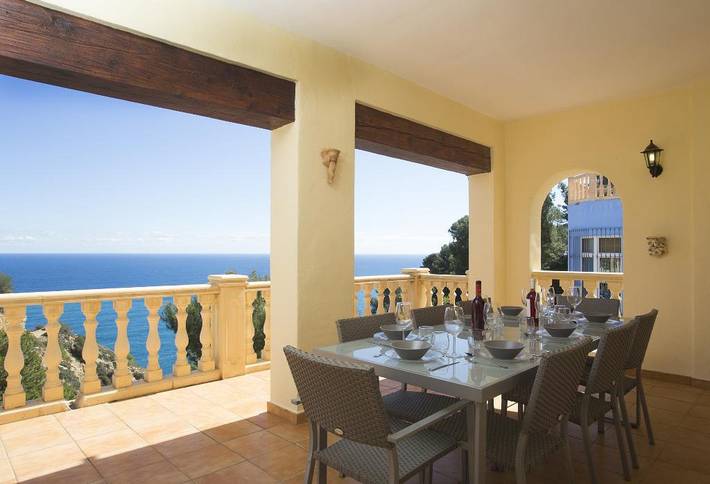 Chalet para 8 personas, con vistas al mar además de piscina y jardín, Familias con niños en Marina Alta - 2