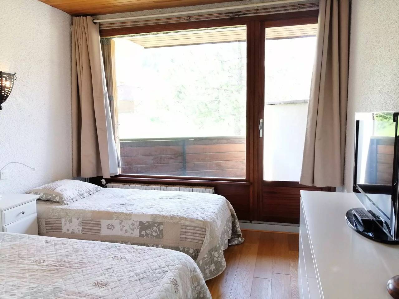 Ganze Wohnung, Schöne renovierte Wohnung, 2 Schlafzimmer, 2 Badezimmer, 58m2 in Pra-Loup, Uvernet-Fours