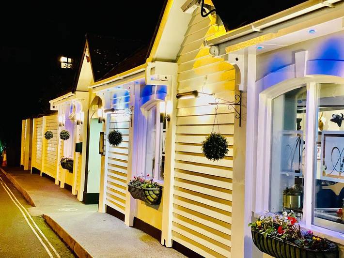 Maison d’hôte pour 3 personnes, avec jacuzzi ainsi que jardin et sauna