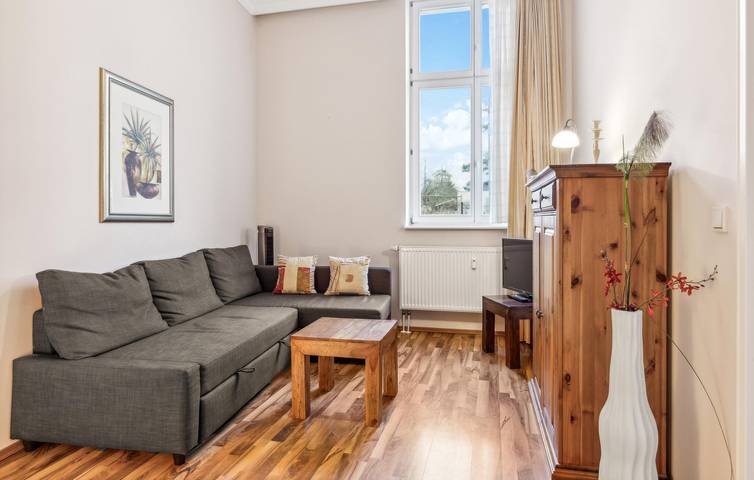Ganze Ferienwohnung, Modernes Appartement mit Parkplatz 700m vom Anklam Fluss in Anklam, Vorpommern Greifswald