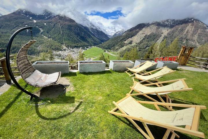 Hôtel pour 2 personnes, avec vue ainsi que sauna et jardin, adapté aux familles