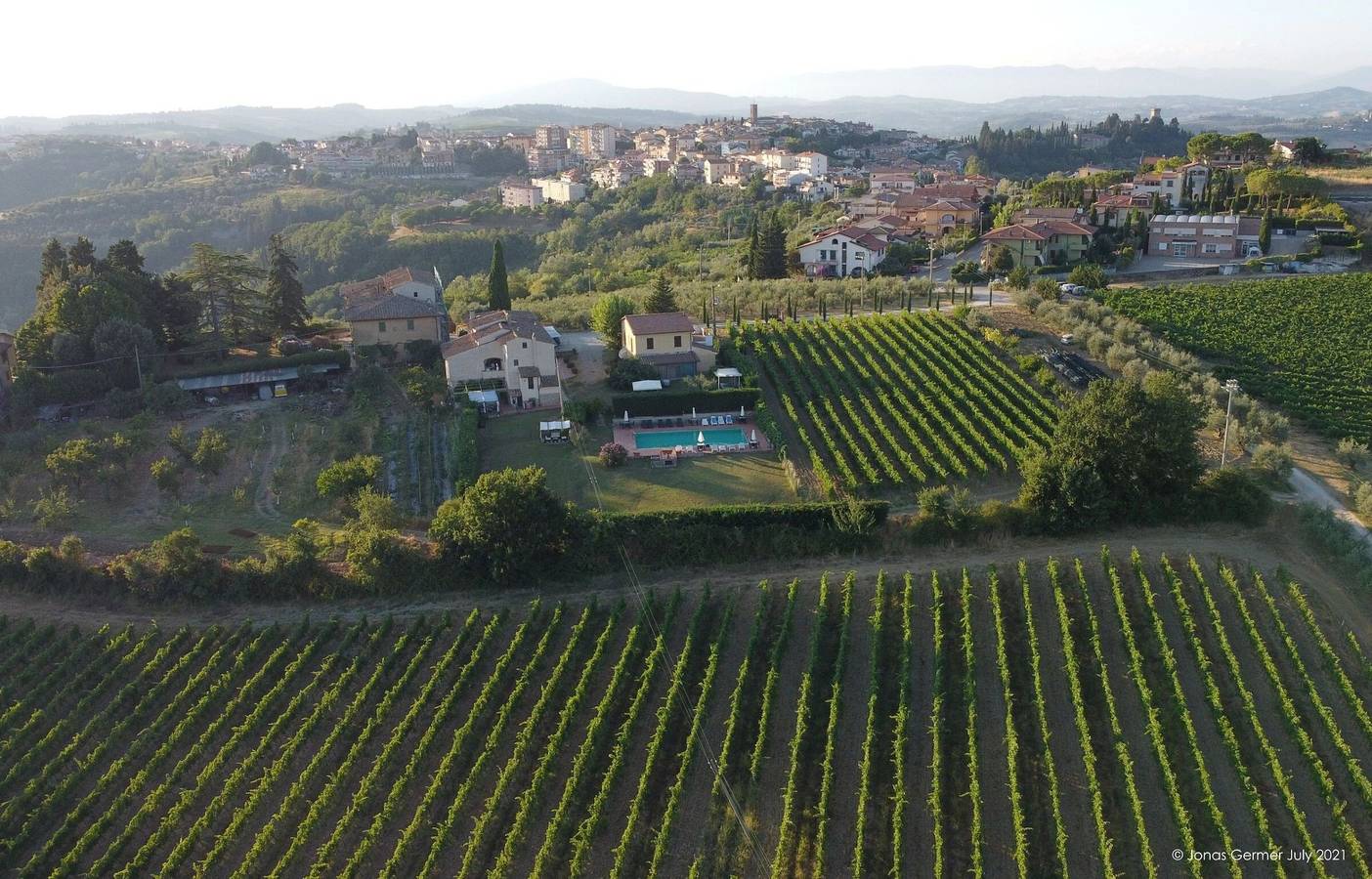 Ganze Wohnung, Casina – Toskanisches Apartment mit Pool zwischen Weinbergen und Olivenhainen in Montespertoli, Florenz Provinz