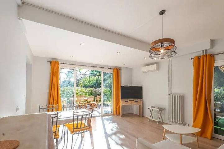 Appartement de vacances pour 6 personnes, avec Terrasse ainsi que Jardin et Piscine à Castelnau-le-Lez