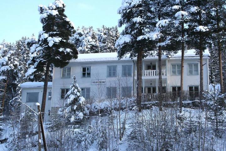 Bed and breakfast for 2 personer, med udsigt og have samt søudsigt - 1