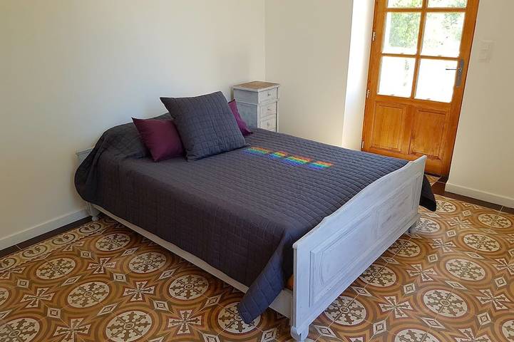 Location de vacances pour 14 personnes, avec jardin et balcon, animaux acceptés à Sampzon - 3