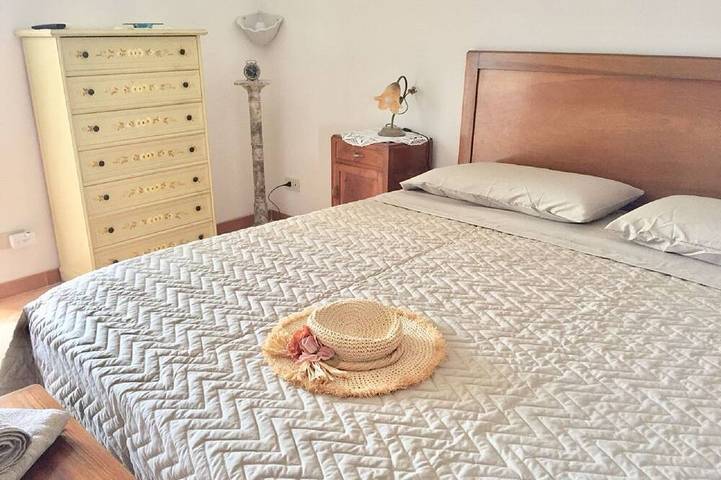 Ganze Wohnung, Die Presse von Casa Rosetta in Vettica Maggiore, Praiano