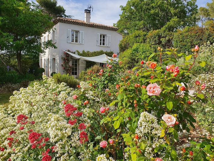 Ferienhaus für 8 Personen, mit Terrasse und Garten sowie Ausblick in Aix-en-Provence