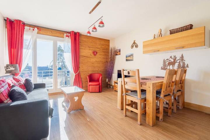 Apartamento de vacaciones para 5 personas, con jardín y vistas - 1