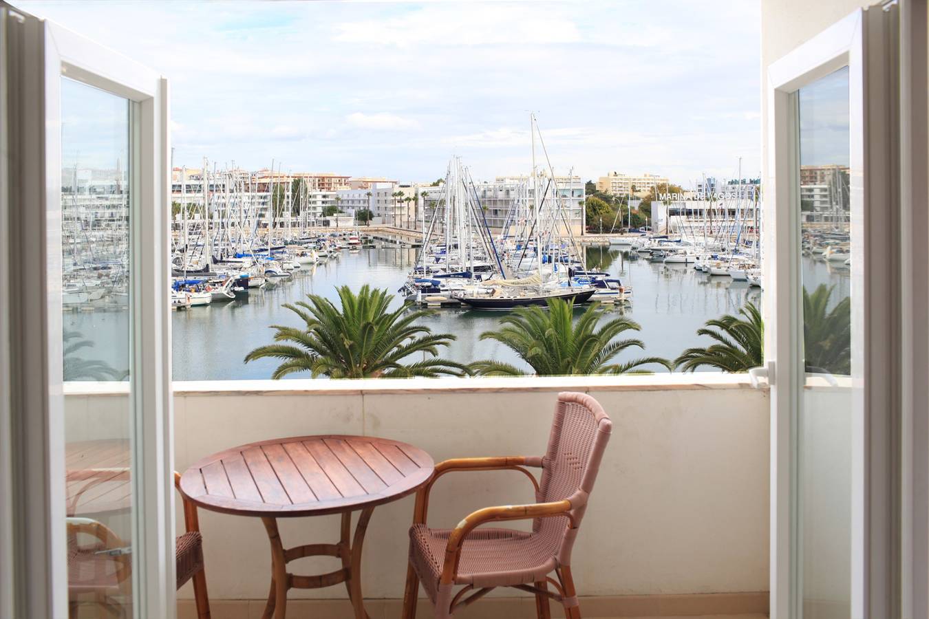 Holiday Apartment for 2 People in São Sebastião, São Gonçalo de Lagos