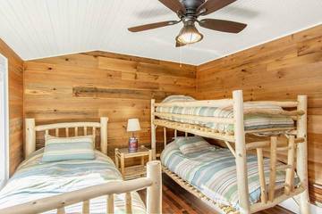 Glamping for 16 Guests in Lake Shore, Minnesota, Picture 2