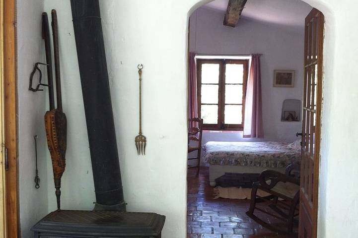 Location de vacances pour 4 personnes, avec terrasse et jardin à Entrecasteaux - 2