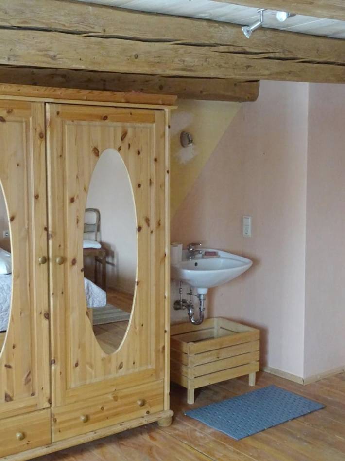 Ferienwohnung für 6 Personen, mit Terrasse und Garten sowie Ausblick in Hermsdorf - 2