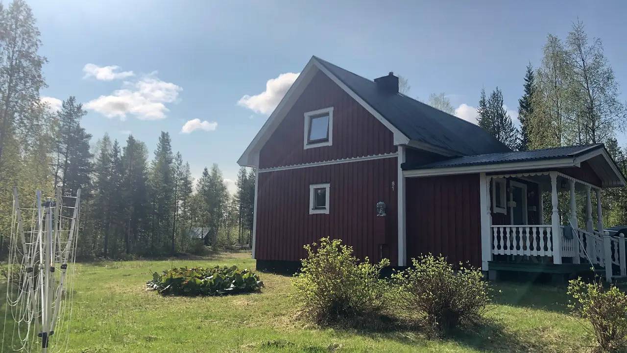 Hus för 6 Personer med bastu in Pajala, Lappland