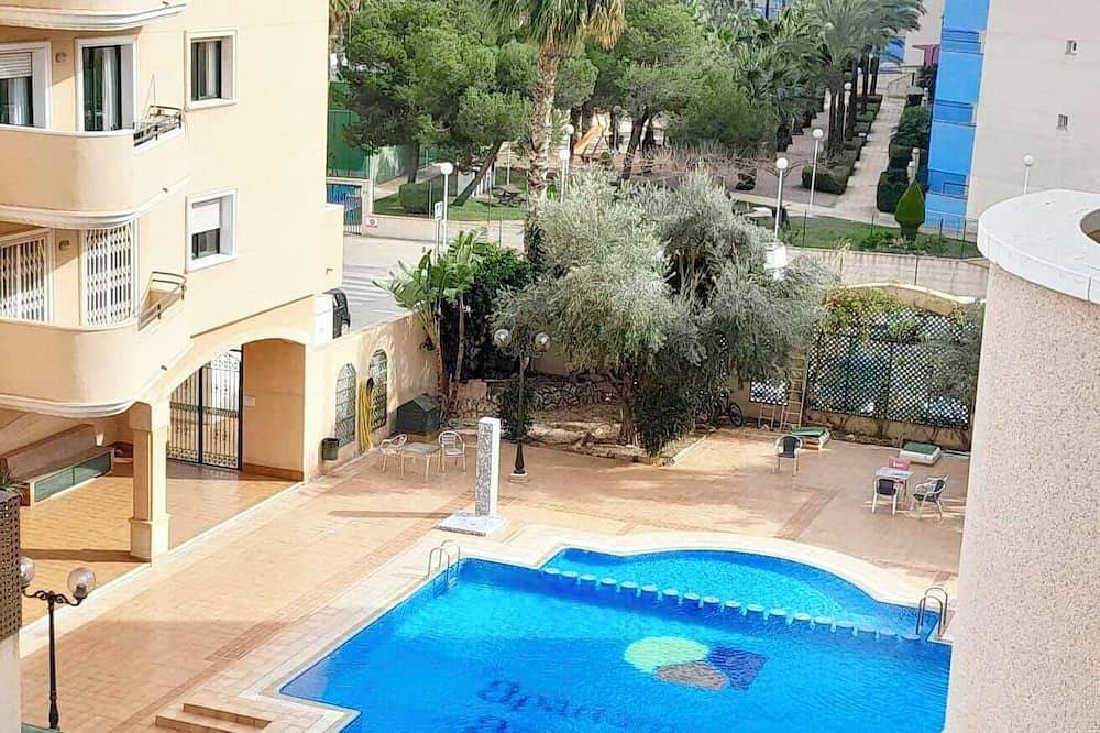 Ganze Wohnung, Lemon Apartment - Aquamarina - Cabo Roig Pool and Sea View. in Cabo Roig, Costa Blanca
