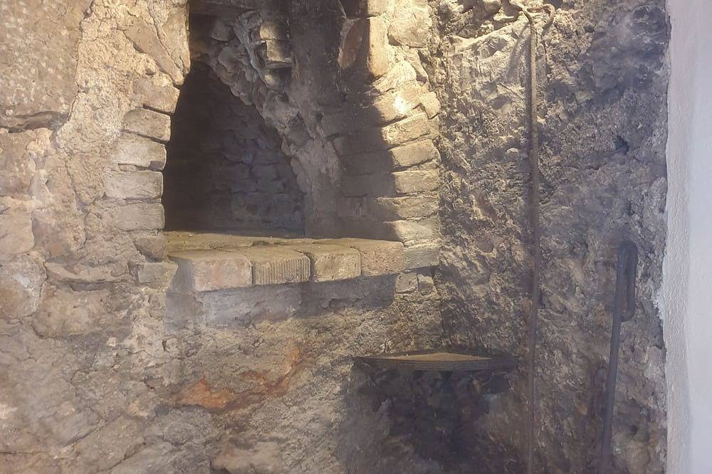 Beautiful rustikal dalmatian stone house in Zadar (Kommun), Iz