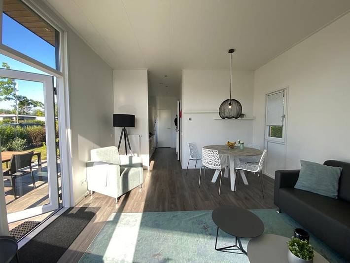 Ferienhaus für 4 Personen, mit Balkon/Terrasse und Terrasse sowie Garten und Pool in Emmerich - 3