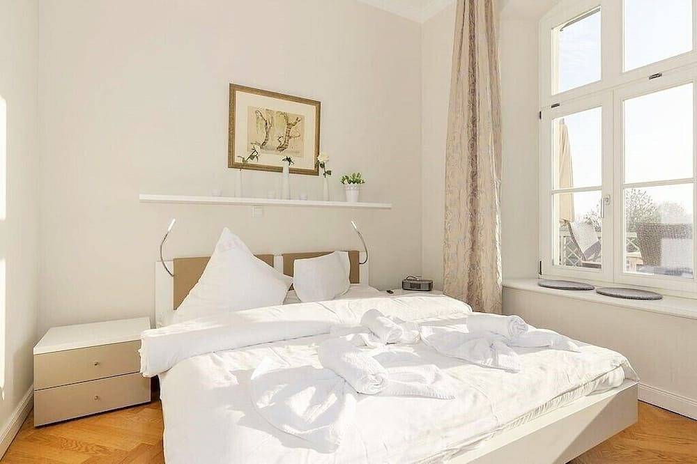 Ganze Wohnung, Jagdschloss We 7: exklusive und hochwertig ausgestattete 3-Zimmer-Fewo in Hohen Niendorf, Bastorf