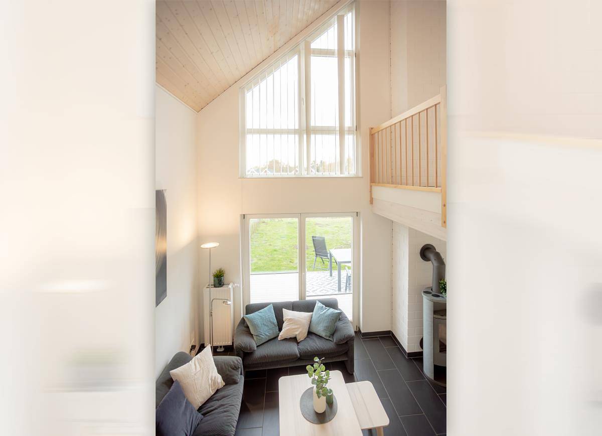Dock 61 - tolles Ferienhaus für bis zu 4 Personen mit Kaminofen und Sauna - Haustiere herzlich willkommen, direkt am Wasser gelegen in Nordhorn, Landkreis Grafschaft Bentheim