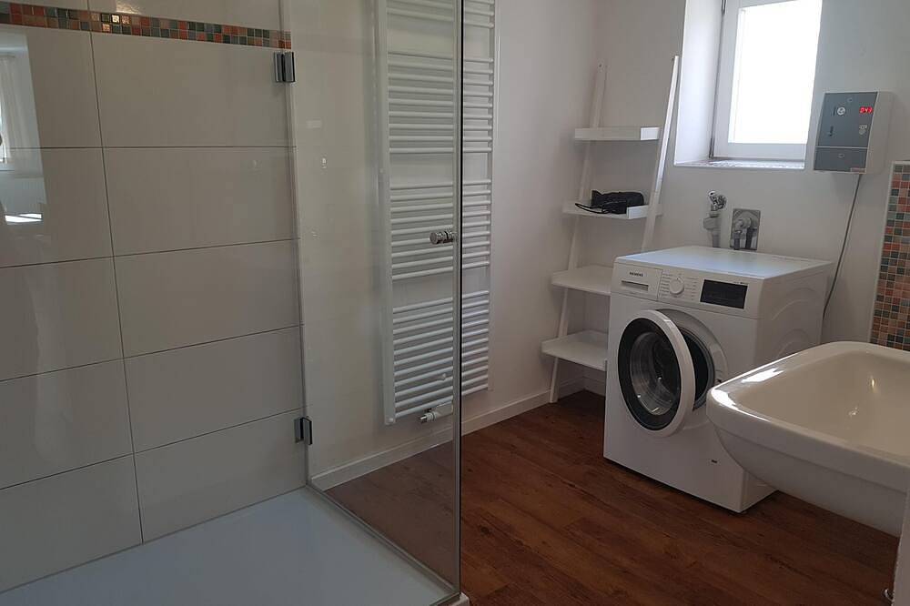 Ganze Wohnung, Ferien in altem Bauernhaus neu renoviert in Bürgstadt, Fränkisches Weinland