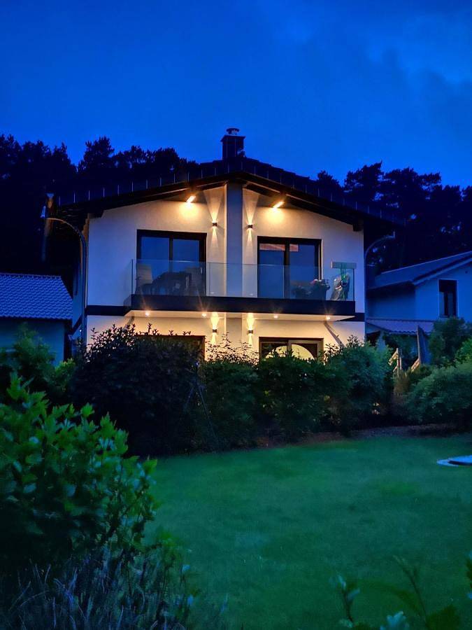 Ferienhaus für 6 Personen, mit Balkon und Terrasse sowie Garten und Sauna