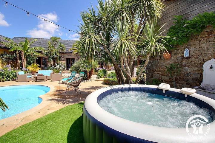 Chambre d’hôte pour 2 personnes, avec jardin et piscine en Cotes-d'Armor - 2