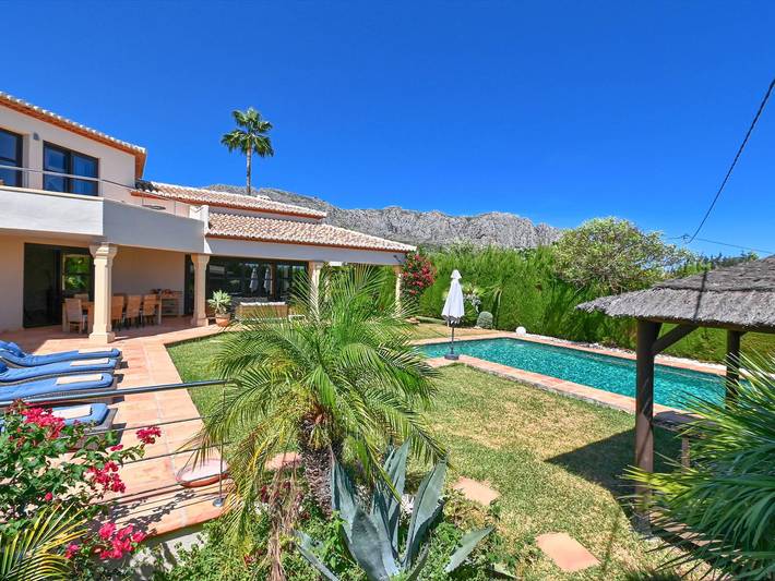 Casa rural para 4 personas, con Terraza y Jardín en Beniarbeig