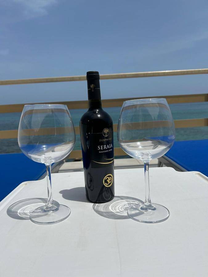 Location de vacances pour 6 personnes, avec terrasse ainsi que jardin et vue dans Casalabate - 2