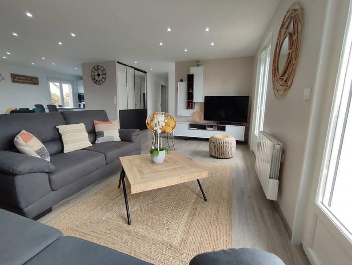 Gîte pour 4 personnes, avec terrasse et jardin, animaux acceptés à Les Loges - 2