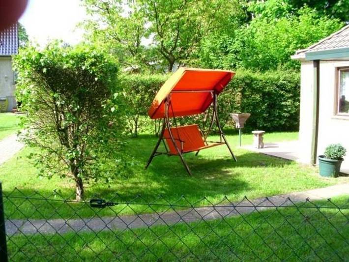 Ferienhaus für 2 Personen, mit Seeblick und Garten sowie Terrasse in Mecklenburgische Seenplatte - 3