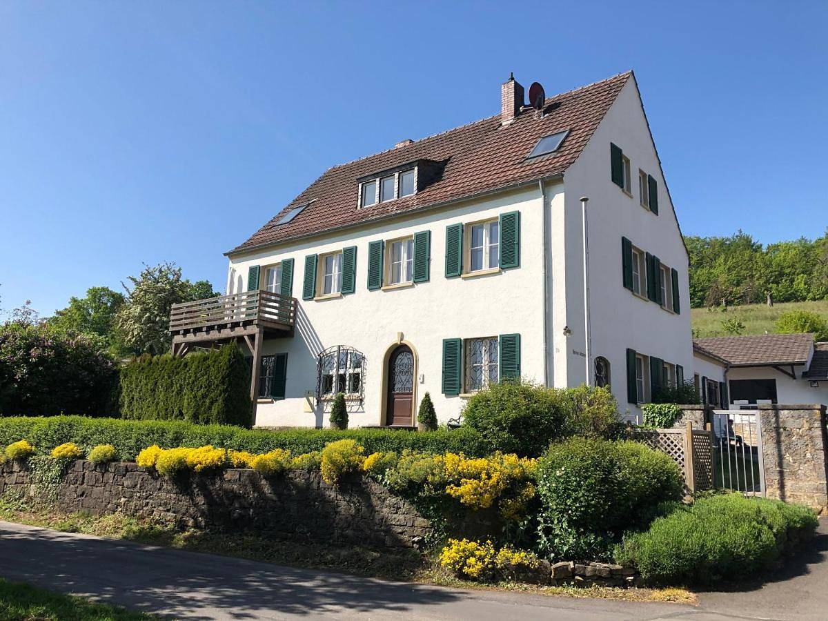 Exklusives Ferienhaus in Top Lage mit Pool, Sauna, Terrasse - Der Johannishof in Würzburg, Franconian Wine Country