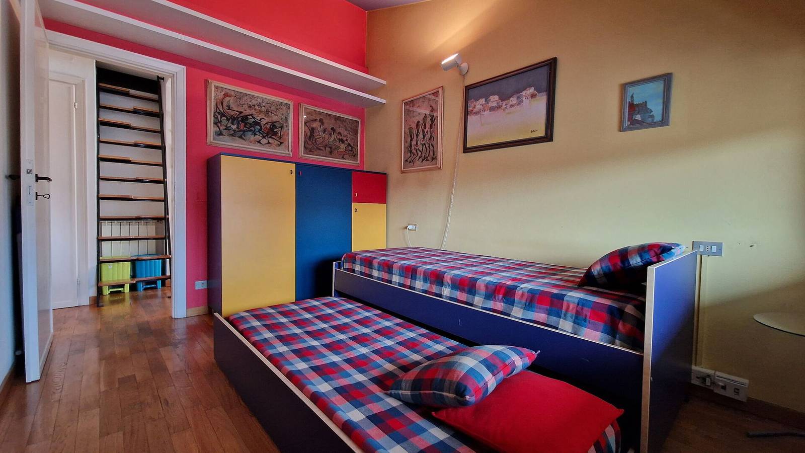 Geheel appartement, Vakantieappartement voor 6 personen met balkon in Viareggio, Italiaanse Rivièra
