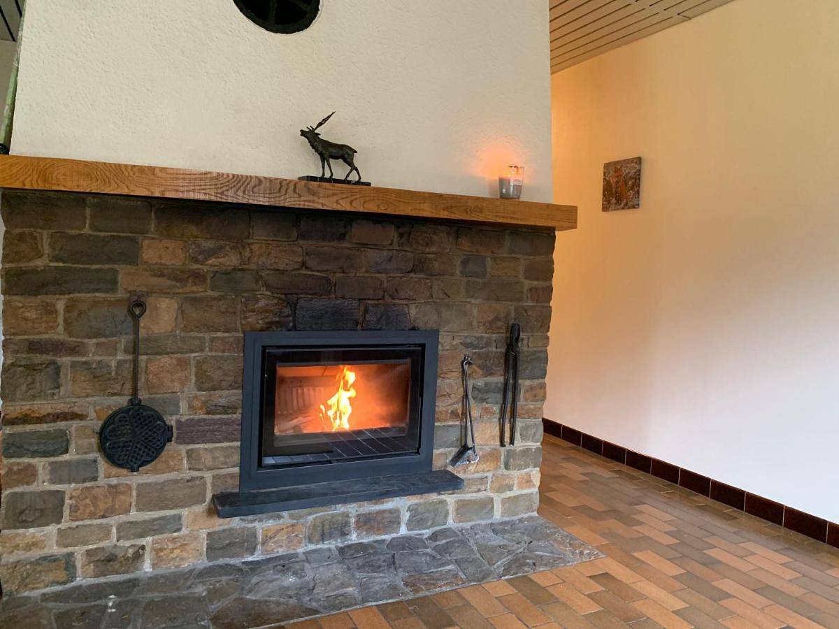 Bungalow Rochehaut au calme in Bouillon, Région de Neufchâteau
