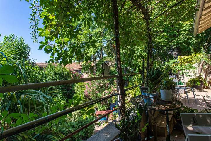 Villa for 6 people, with garden in Avignon