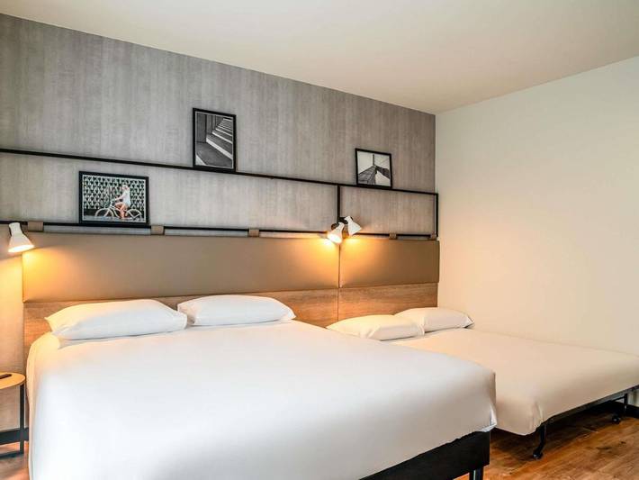 Hôtel pour 2 personnes, avec terrasse et piscine à Carbon-Blanc - 3