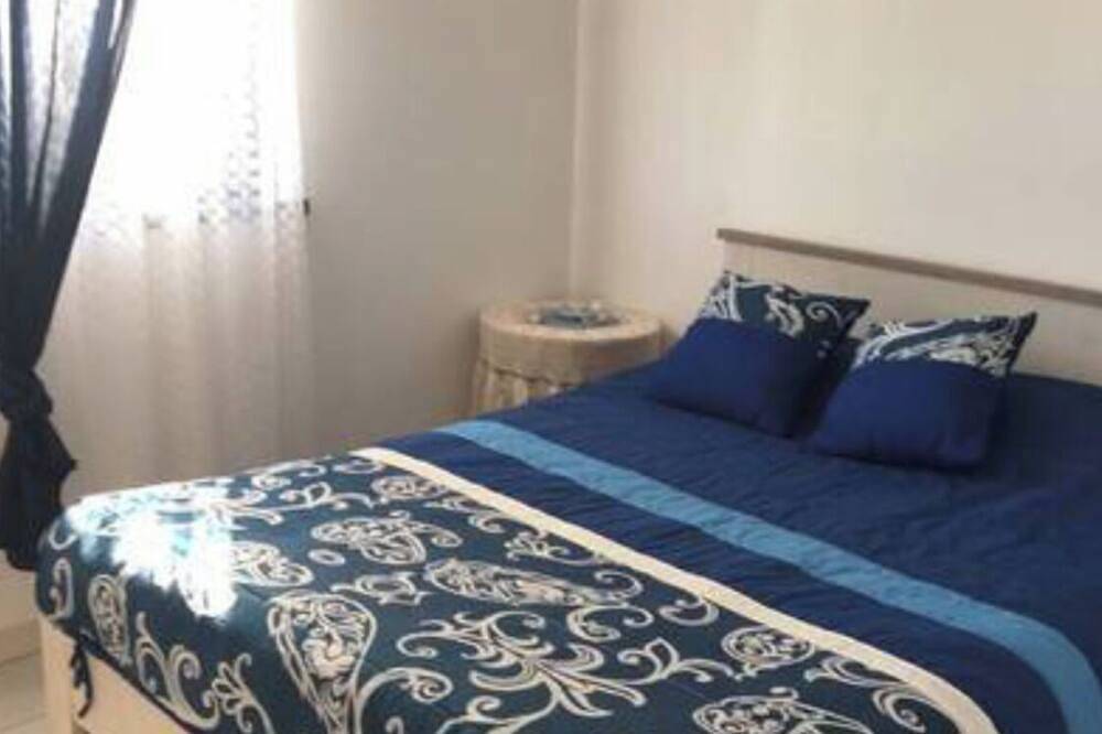 Bed and breakfast amid orange trees, 10 minutes from the beach in Luz de Tavira e Santo Estévão, Parque Natural da Ria Formosa