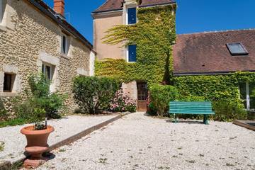 Cottage pour 11 personnes, avec piscine et terrasse dans Boëcé